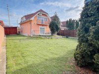 Eladó családi ház, Szigetszentmiklóson 149.9 M Ft, 4 szobás