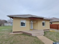 Eladó családi ház, Csévharaszton 85 M Ft, 4 szobás