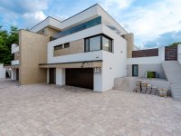 Kiadó ikerház, albérlet, Mogyoródon 1790 E Ft / hó, 4 szobás