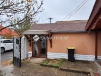 Eladó családi ház, Gödöllőn 89.9 M Ft, 4 szobás