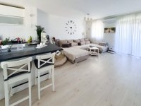 Eladó téglalakás, Szigetszentmiklóson, Csokonai közben 96 M Ft