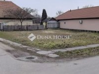 Eladó telek, Pilisen 15 M Ft / költözzbe.hu