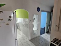 Eladó panellakás, Veszprémben 49.9 M Ft, 2 szobás