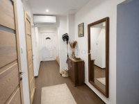 Eladó panellakás, Szegeden 62.9 M Ft, 3 szobás