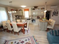 Eladó családi ház, Kecskeméten 82.9 M Ft, 4 szobás