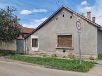 Eladó családi ház, Cegléden 25 M Ft, 2 szobás