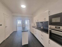 Eladó téglalakás, IX. kerületben 150 M Ft, 3 szobás