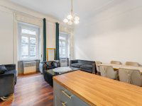 Eladó téglalakás, Budapesten, VII. kerületben, Király utcában