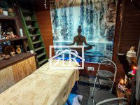 Kiadó üzlethelyiség, Szegeden, Párizsi körúton 150 E Ft / hó