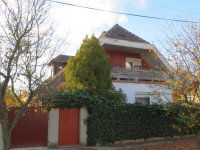 Eladó családi ház