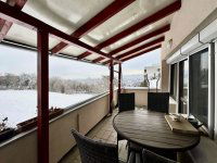 Eladó téglalakás, Pécsett 99 M Ft, 5 szobás