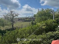 Eladó nyaraló, Egerben 13 M Ft, 2 szobás / költözzbe.hu