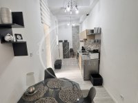 Eladó téglalakás, Pécsett 78 M Ft, 3 szobás