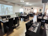 Eladó üzlethelyiség