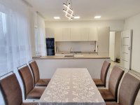 Kiadó ikerház, albérlet