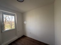 Eladó panellakás, Pécsett 54.9 M Ft, 3 szobás