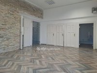 Eladó téglalakás, Szegeden 89.9 M Ft, 4+1 szobás
