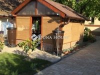 Eladó családi ház, Szegeden 289 M Ft, 6 szobás