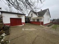 Eladó családi ház, Forrón 29.2 M Ft, 3 szobás