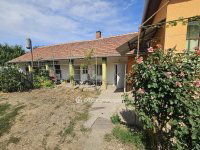 Eladó családi ház, Szajolon 38.5 M Ft, 3+1 szobás