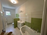 Eladó családi ház, Kecskeméten 96.99 M Ft, 4 szobás