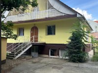 Eladó családi ház, Debrecenben 199 M Ft, 6 szobás