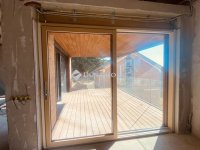 Eladó családi ház, Csömörön 245 M Ft, 4 szobás