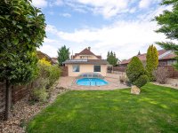 Eladó családi ház, XXI. kerületben 219 M Ft, 6+1 szobás