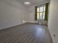 Eladó téglalakás, VII. kerületben 65 M Ft, 1 szobás