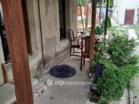 Eladó családi ház, Pécsett 25 M Ft, 1 szobás