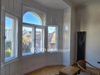 Eladó téglalakás, VI. kerületben 109.9 M Ft, 2 szobás