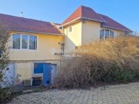 Eladó hotel, Kerepesen 340 M Ft, 15 szobás / költözzbe.hu