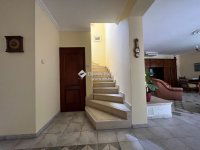 Eladó családi ház, Kecskeméten 210 M Ft, 9 szobás