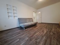 Kiadó panellakás, albérlet, Miskolcon 100 E Ft / hó, 1+1 szobás