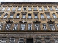 Eladó téglalakás, VI. kerületben 99.8 M Ft, 3 szobás