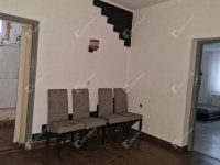 Eladó családi ház, Komáromban 29.9 M Ft, 1 szobás