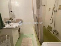 Eladó téglalakás, VI. kerületben 129.9 M Ft, 4 szobás