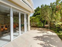 Eladó családi ház, II. kerületben 266.319 M Ft, 6 szobás