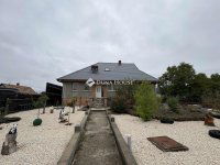 Eladó családi ház, Dabason 160 M Ft, 6 szobás