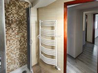 Eladó téglalakás, Kecskeméten 69.9 M Ft, 6 szobás