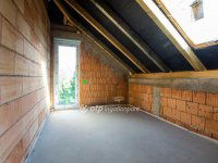 Eladó ikerház, Kápolnásnyéken 118.6 M Ft, 5 szobás