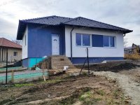 Eladó családi ház, Vácon 104.9 M Ft, 4 szobás