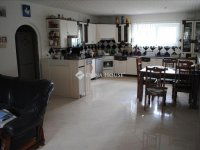 Eladó családi ház, XVII. kerületben 150 M Ft, 6 szobás