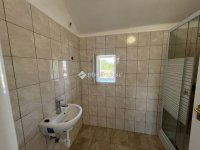 Eladó családi ház, Katafán 64.9 M Ft, 7 szobás