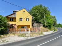 Eladó nyaraló, Nyergesújfaluban 26.99 M Ft, 2 szobás