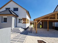 Eladó családi ház, Csévharaszton 94.94 M Ft, 4 szobás