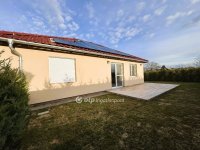 Eladó ikerház, Halásztelken 154 M Ft, 4 szobás