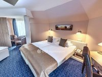 Eladó hotel, Velencén 990 M Ft / költözzbe.hu
