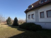 Eladó hotel, Fertőhomokon 215 M Ft, 8 szobás