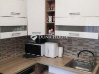 Eladó panellakás, Pécsett 49.2 M Ft, 2 szobás